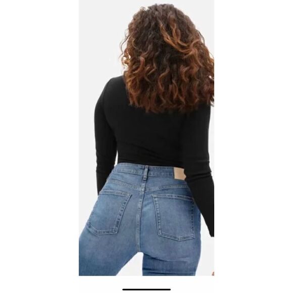 Everlane The Curvy Cheeky Jean - Picture 12 of 14